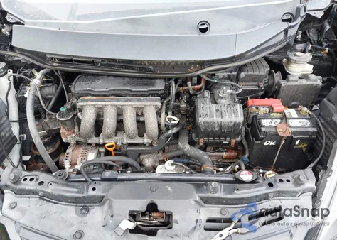 2013 Honda Fit z USA, uszkodzony, nr VIN JHMGE8H39DC052078